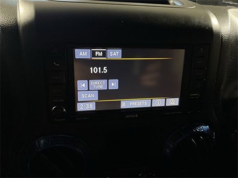 Used 2016 Jeep Wrangler Unlimited Sport image 19