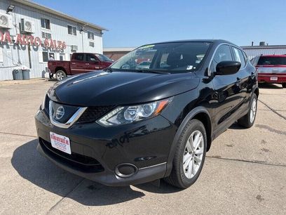 Used 2019 Nissan Rogue Sport S w/ Appearance Package