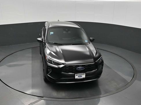Used 2023 Ford Escape ST-Line Elite w/ Premium Technology Package AWD/4WD image 21