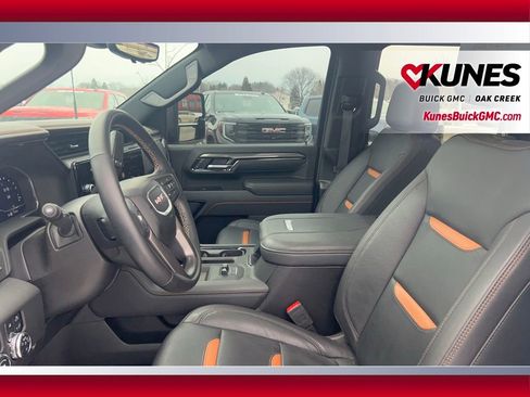 Used 2025 GMC Sierra 2500 AT4 w/ AT4 Premium Plus Package image 13