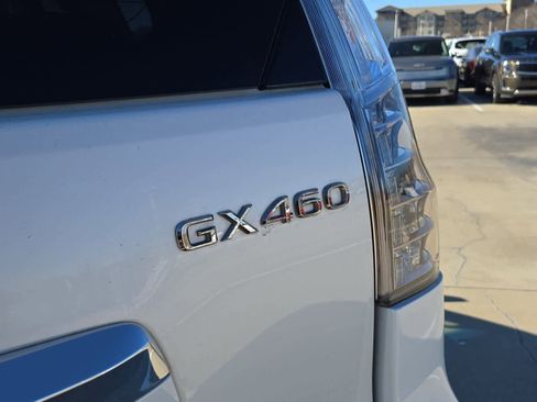 Used 2019 Lexus GX 460 Luxury image 11