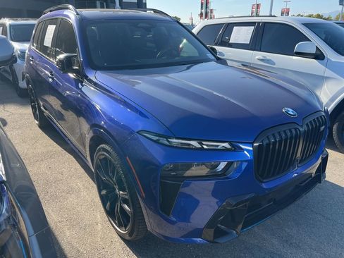 Used 2024 BMW X7 M60i w/ M Sport Professional Package AWD/4WD image 2