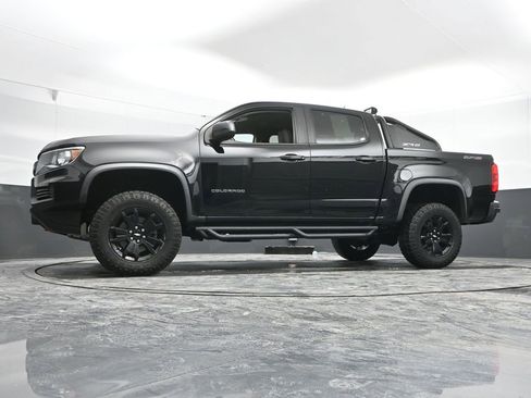 Used 2022 Chevrolet Colorado ZR2 w/ ZR2 Midnight Special Edition image 49