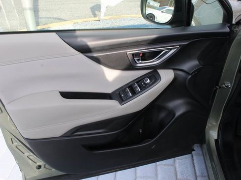 Used 2019 Subaru Forester Premium image 15