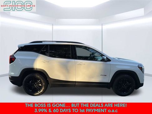 Used 2023 GMC Terrain AT4 AWD/4WD image 7