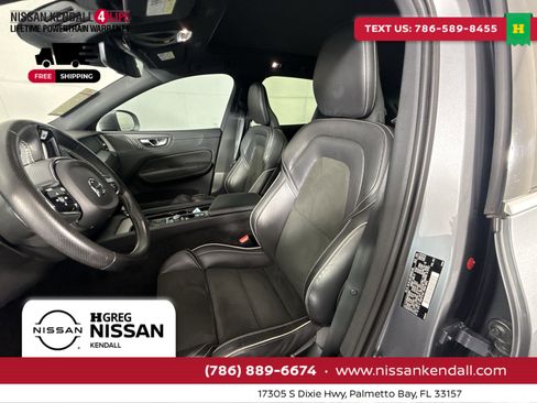 Used 2019 Volvo XC60 T6 R-Design w/ Protection Package Premier image 15