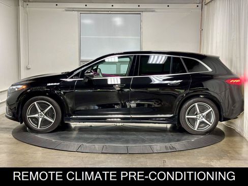 Used 2023 Mercedes-Benz EQS 580 4MATIC SUV image 6