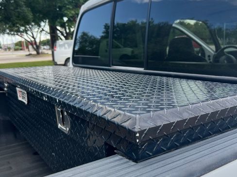 Used 2003 Ford F350 2WD Crew Cab Super Duty image 9