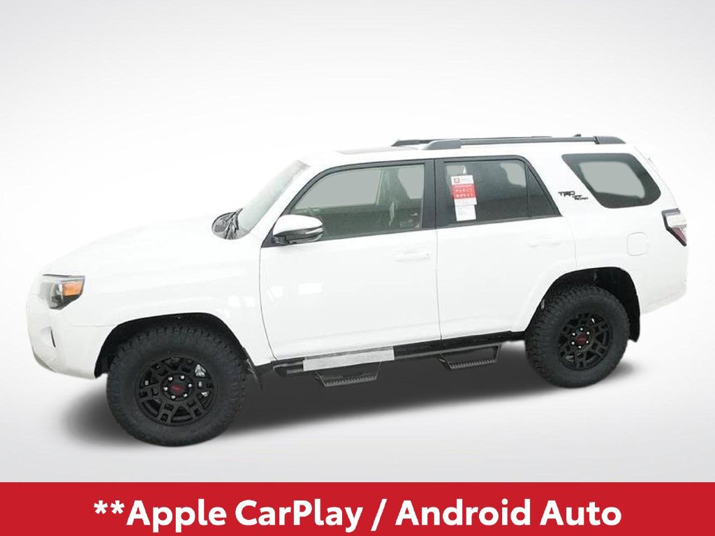 Used 2024 Toyota 4Runner TRD Off-Road Premium w/ Moonroof Package AWD/4WD image 3