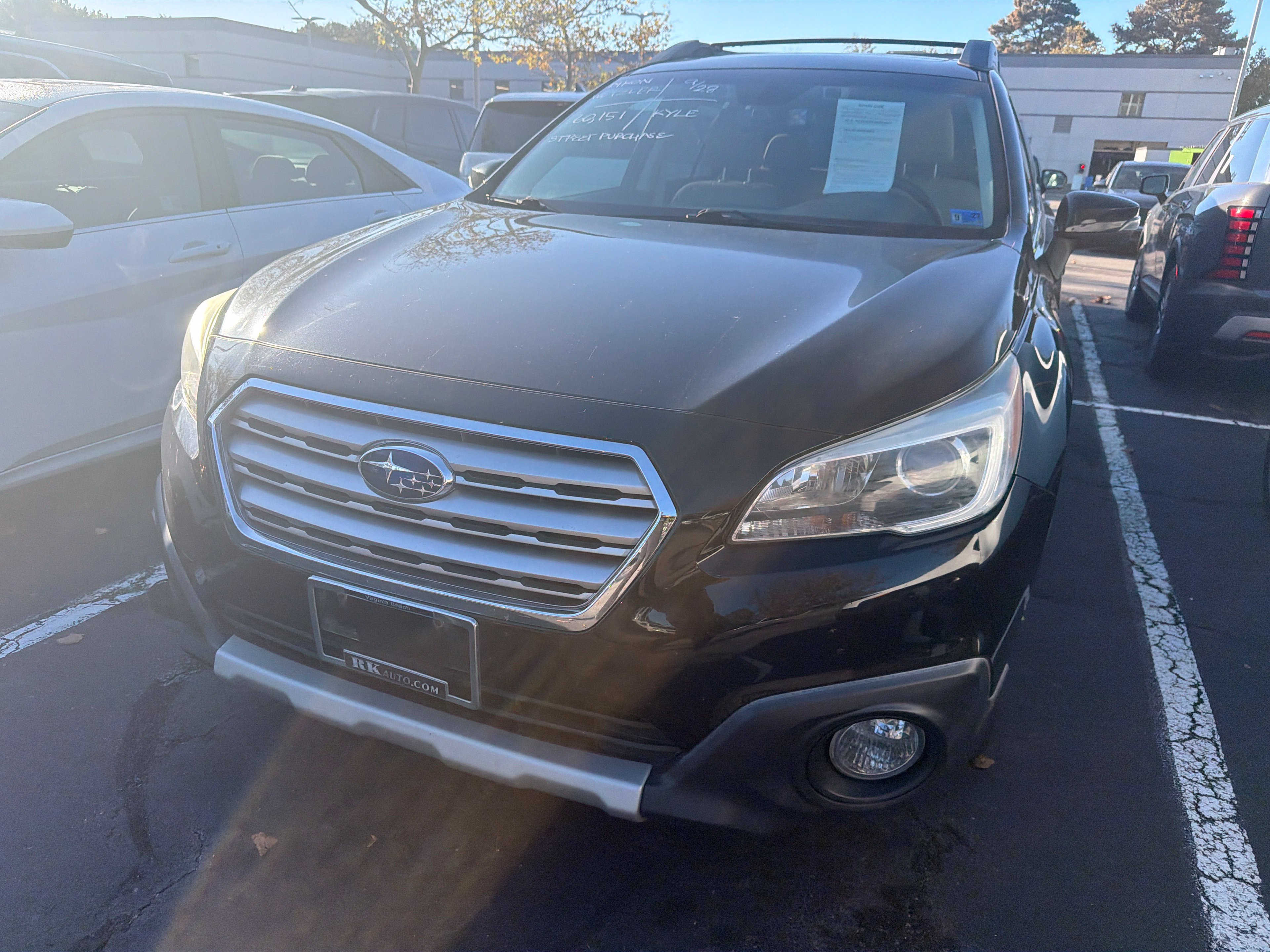 Used 2017 Subaru Outback 2.5i Limited AWD/4WD image 4