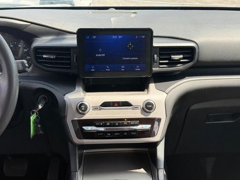 Used 2023 Ford Explorer 4WD image 13
