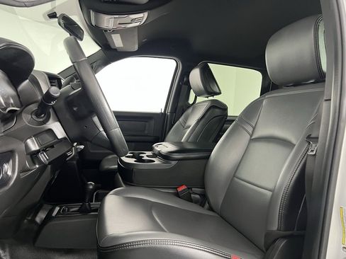 Certified 2024 RAM 3500 Tradesman w/ Chrome Appearance Group image 20