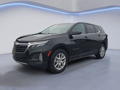 Used 2023 Chevrolet Equinox LT AWD/4WD image 1