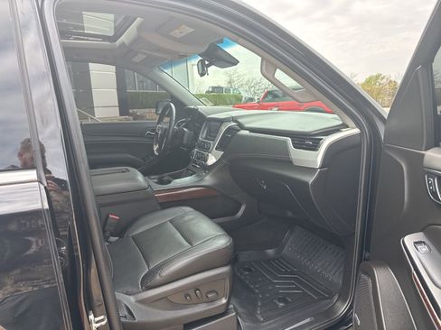 Used 2018 GMC Yukon SLT w/ Open Road Package image 25