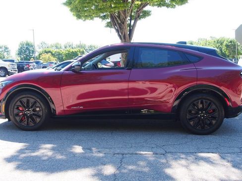 Certified 2025 Ford Mustang Mach-E Premium w/ Sport Appearance Package AWD/4WD image 4