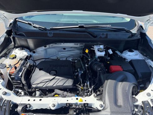 Used 2025 Buick Encore GX Preferred image 31