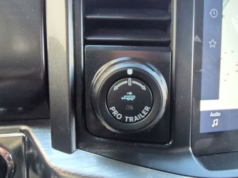 Certified 2023 Ford F150 Lariat image 26