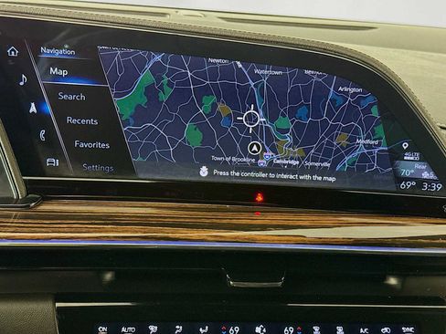 Used 2022 Cadillac Escalade ESV Luxury image 14