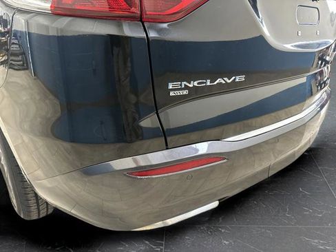 Used 2022 Buick Enclave Essence image 30