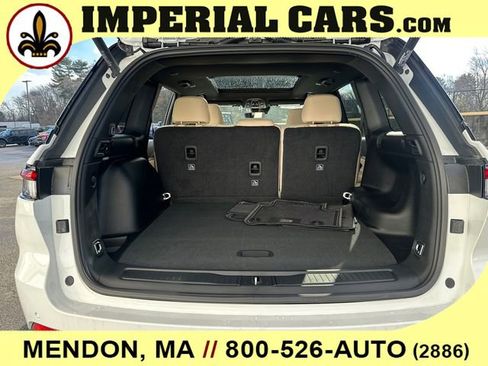 New 2025 Jeep Grand Cherokee Limited image 14