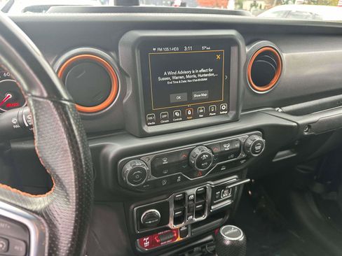 Used 2021 Jeep Gladiator Mojave image 28