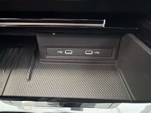 New 2026 Volkswagen Atlas SE image 32