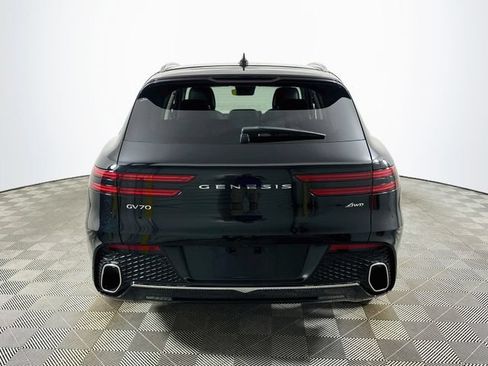 Used 2024 Genesis GV70 2.5T w/ Select Package AWD/4WD image 4