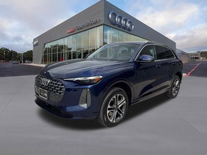 Used 2025 Audi Q5 Premium w/ Convenience Package