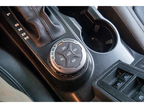 Used 2022 Ford Bronco Black Diamond AWD/4WD image 24