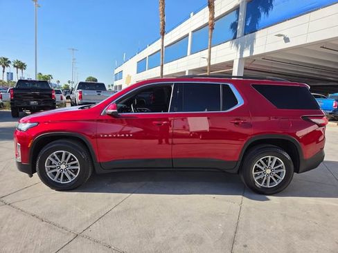 Certified 2023 Chevrolet Traverse LT image 3