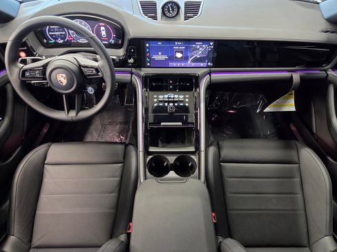 New 2026 Porsche Panamera 4 AWD/4WD image 13