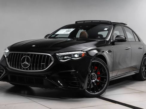 New 2026 Mercedes-Benz E 53 AMG e 4MATIC Sedan image 17