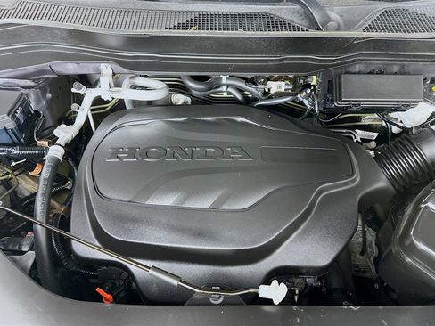 Used 2022 Honda Pilot Elite image 36