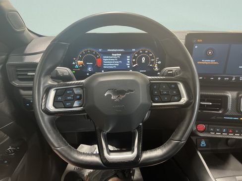 Used 2024 Ford Mustang Coupe RWD image 17