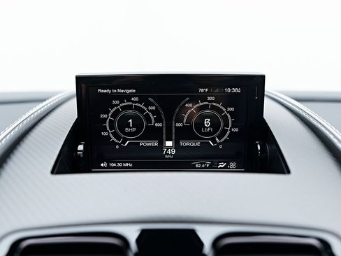 Used 2016 Aston Martin DB9 GT image 94