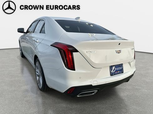 Used 2025 Cadillac CT4 Premium Luxury image 9