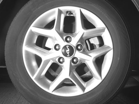 Used 2025 Kia Soul LX w/ LX Technology Package image 18