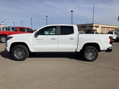 Used 2023 Chevrolet Colorado LT w/ LT Convenience Package II image 10