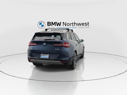 Used 2025 BMW X3 xDrive30i image 2