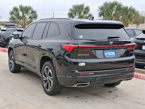 Used 2025 Buick Enclave Sport Touring w/ Power Package image 4