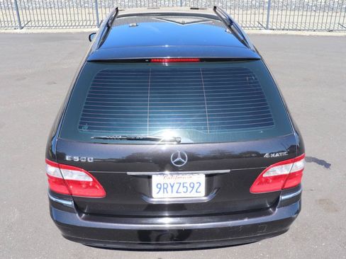 Used 2006 Mercedes-Benz E 500 4MATIC Wagon image 7