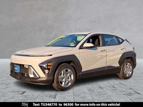 Used 2026 Hyundai Kona SE FWD image 1