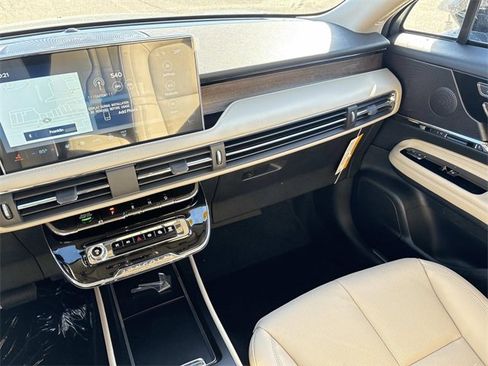 New 2026 Lincoln Corsair Grand Touring image 15