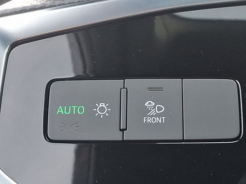 Used 2025 Audi Q3 2.0T Premium w/ Convenience Package image 26