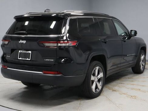 Used 2022 Jeep Grand Cherokee L Limited w/ Luxury Tech Group II AWD/4WD image 12