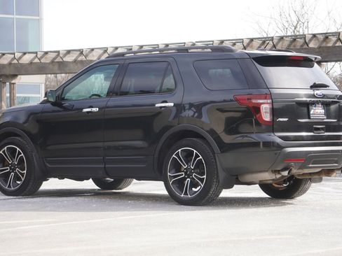 Used 2014 Ford Explorer Sport w/ Equipment Group 401A image 12