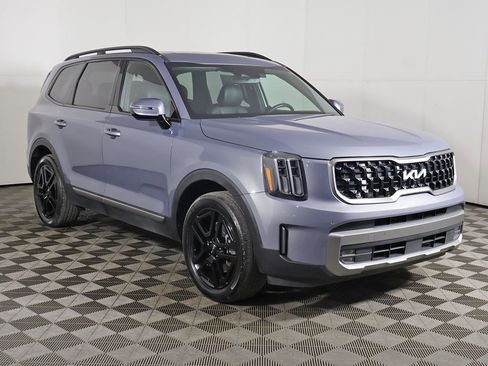 Used 2023 Kia Telluride SX X-Line AWD/4WD image 2