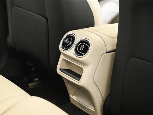 New 2026 Mercedes-Benz GLC 300 GLC 300 image 19