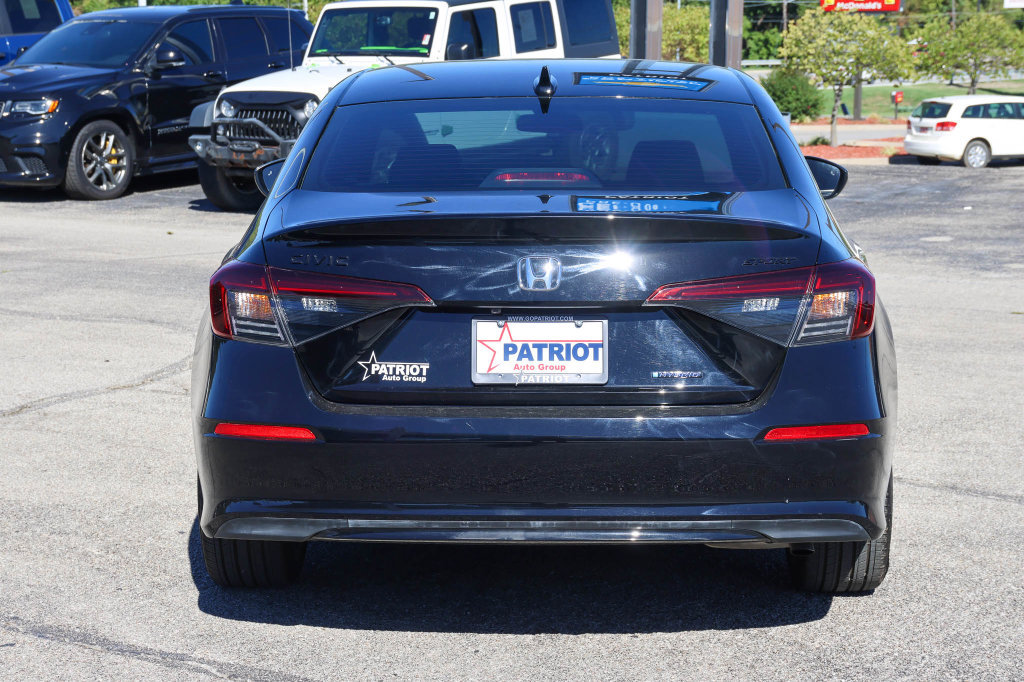Used 2025 Honda Civic LX image 4