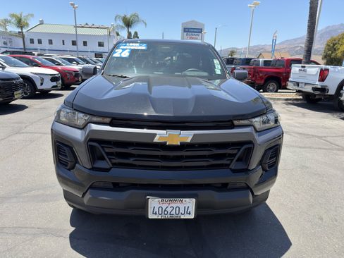 Used 2026 Chevrolet Colorado LT RWD image 3
